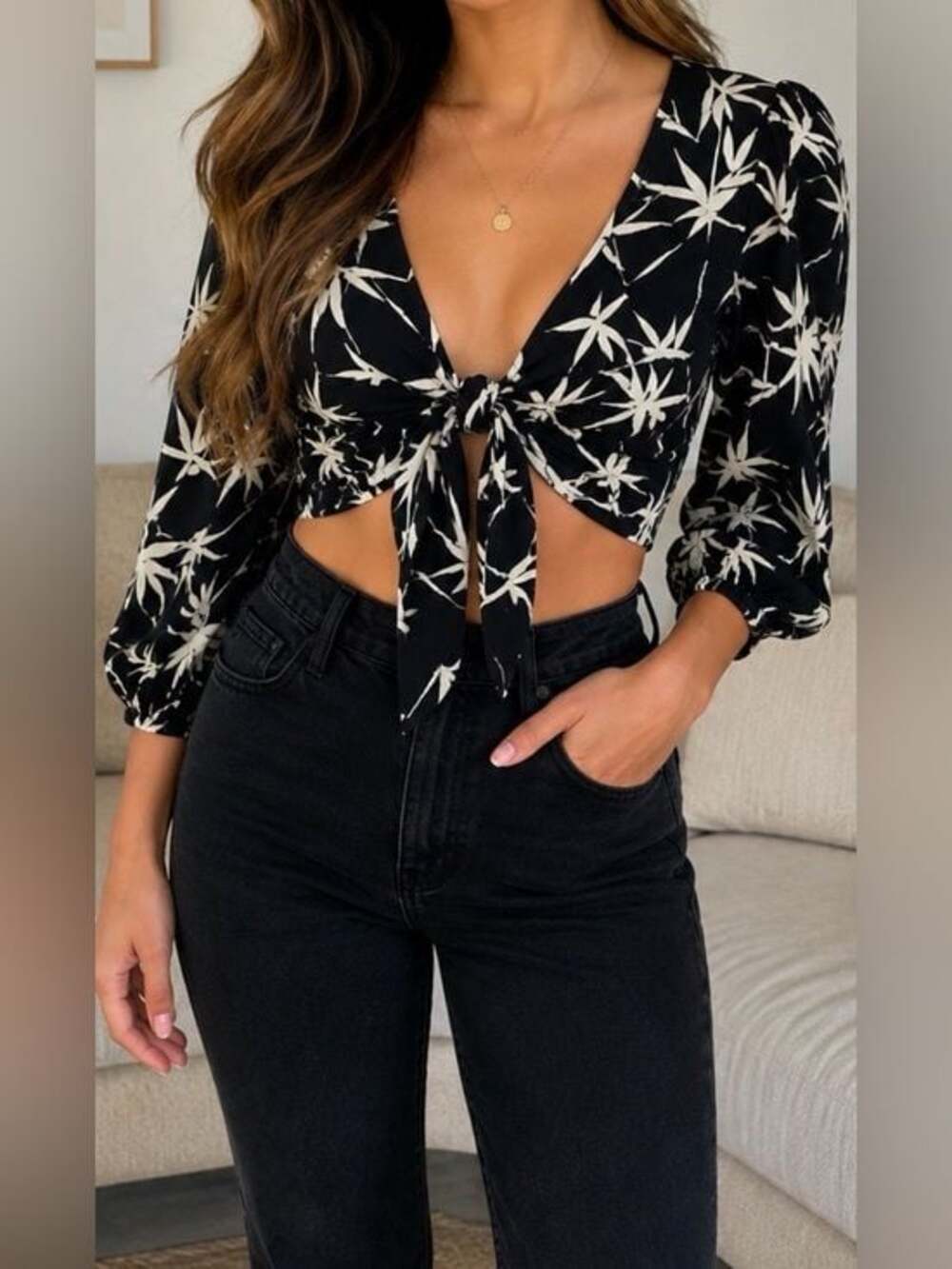 Black and Cream Tie-Front Puff Sleeve Crop Top